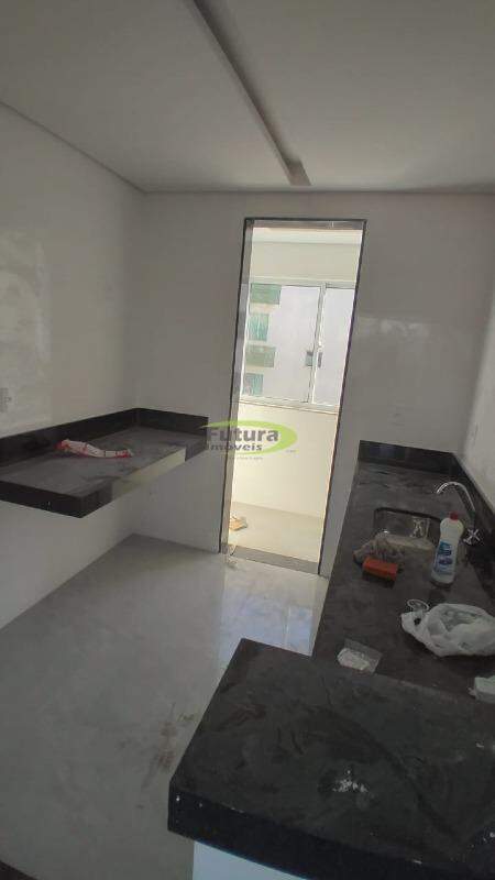 Apartamento à venda com 3 quartos - Foto 8