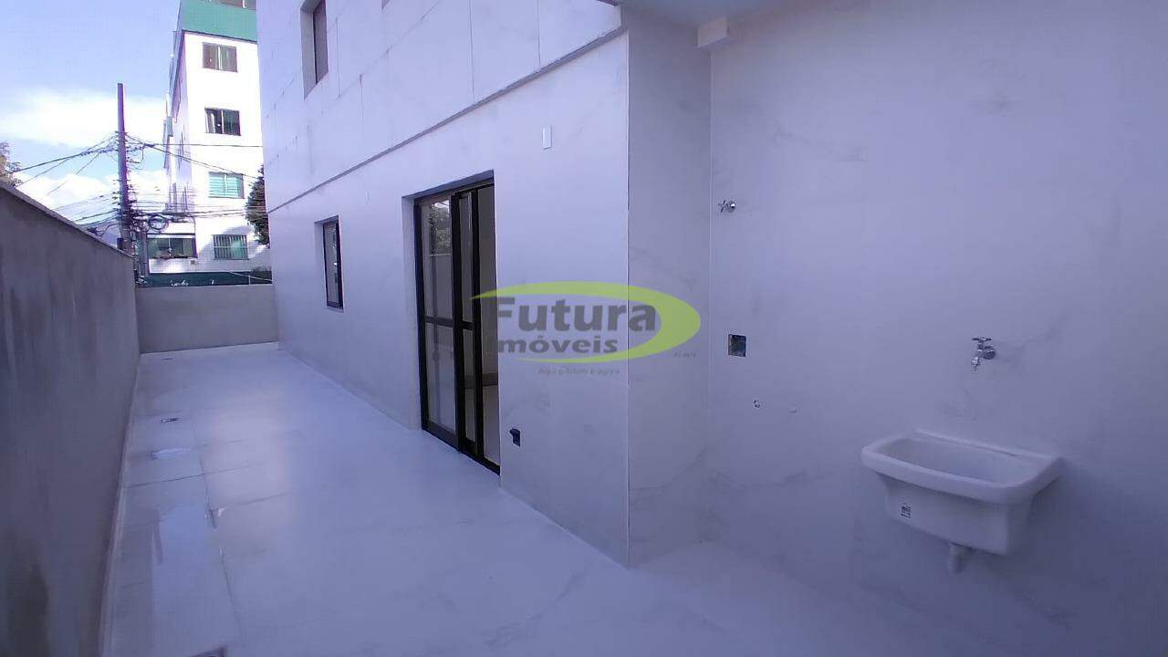 Apartamento à venda com 3 quartos - Foto 1