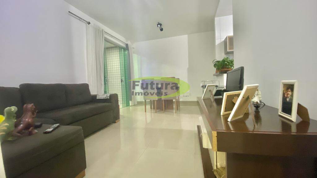 Apartamento à venda com 3 quartos - Foto 1