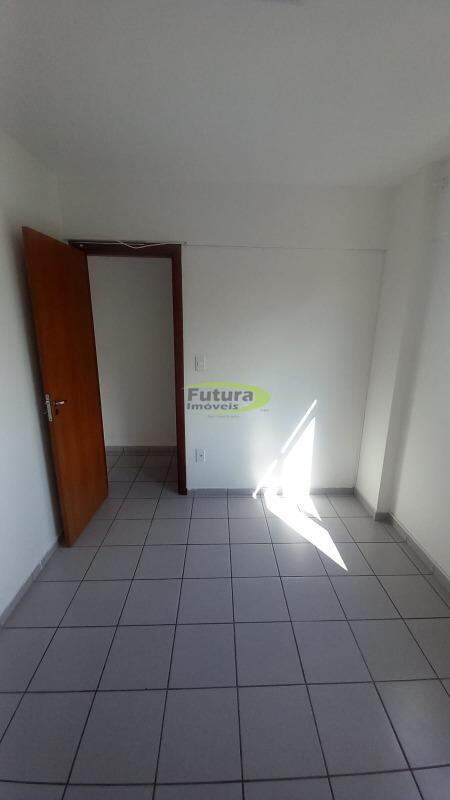 Apartamento para alugar com 2 quartos - Foto 4