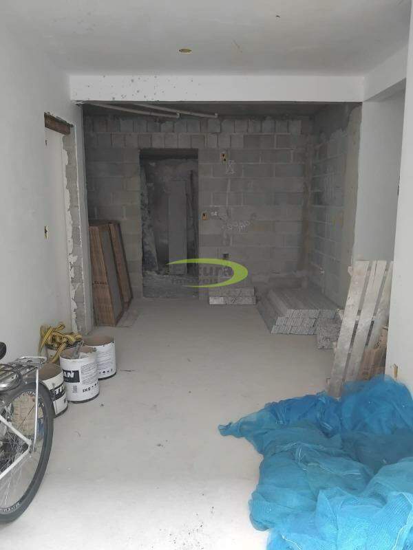 Apartamento à venda com 2 quartos, 360m² - Foto 2