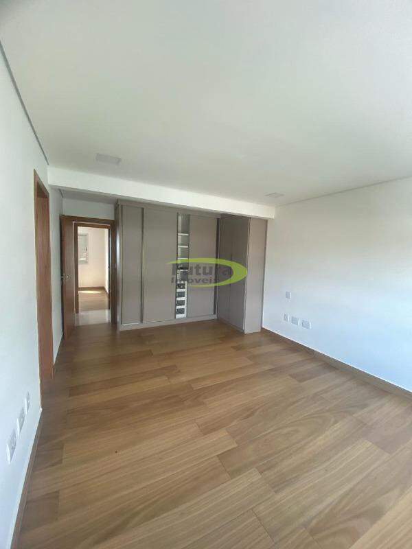 Apartamento à venda com 3 quartos - Foto 9