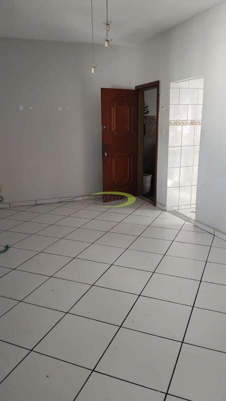 Apartamento à venda com 3 quartos - Foto 10