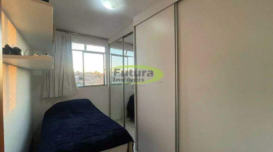 Apartamento à venda com 3 quartos, 8158m² - Foto 15