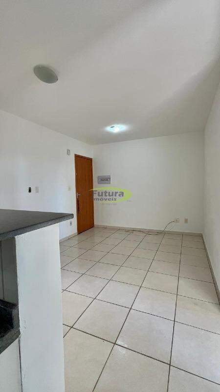 Apartamento à venda com 2 quartos, 6000m² - Foto 3