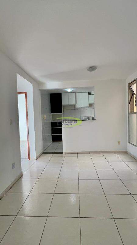 Apartamento à venda com 2 quartos, 6000m² - Foto 2