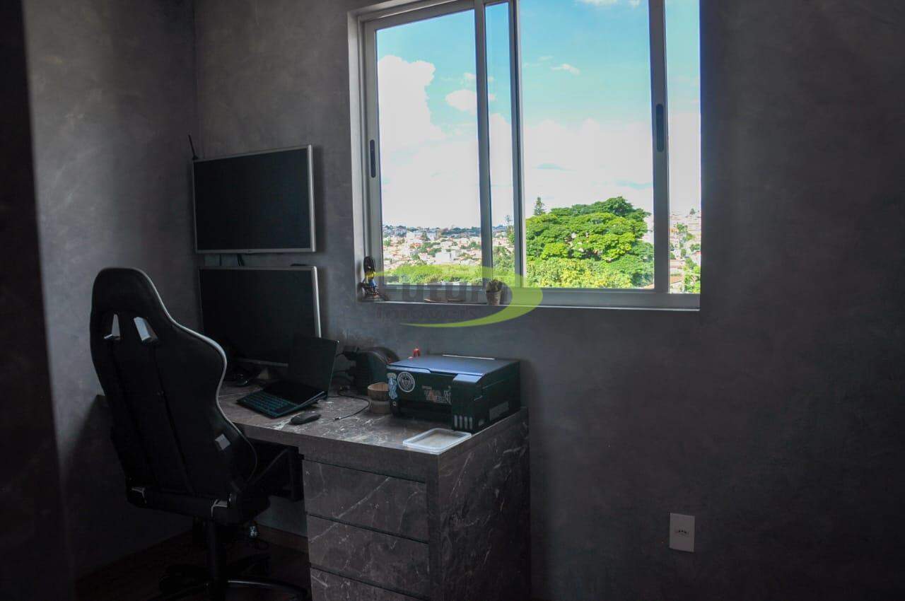 Cobertura à venda com 2 quartos, 360m² - Foto 12