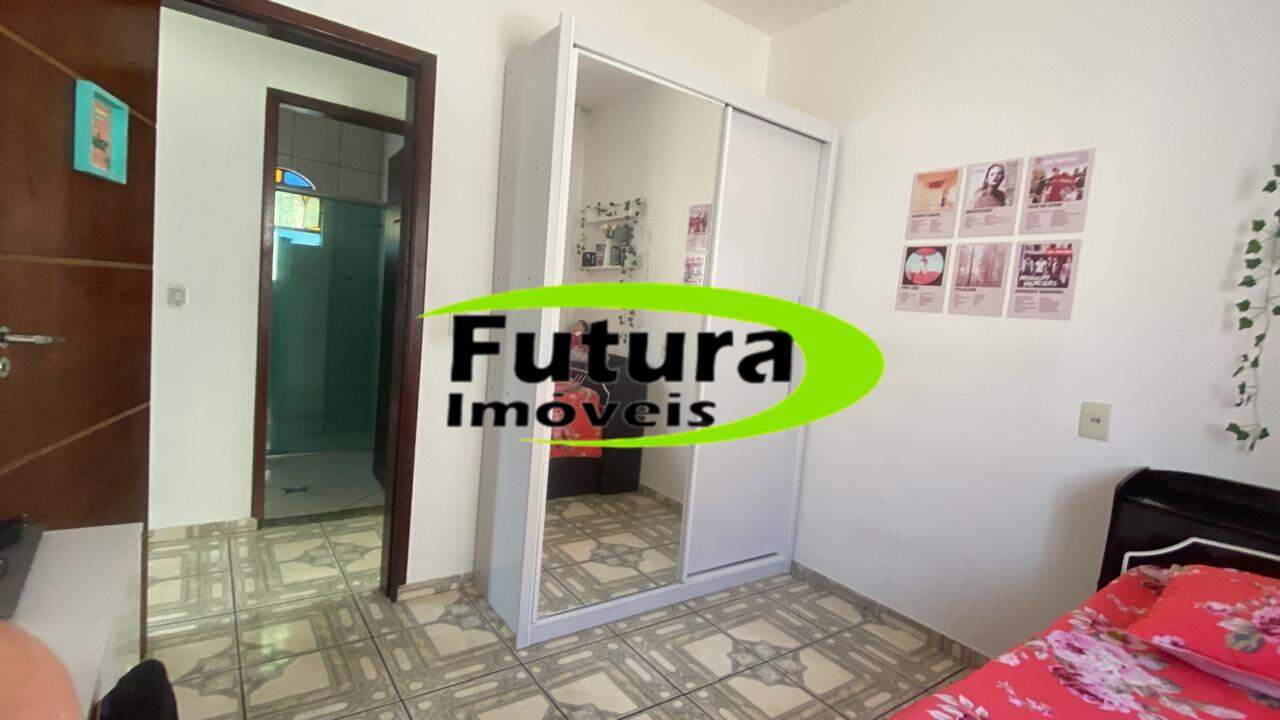 Casa à venda com 3 quartos, 200m² - Foto 18