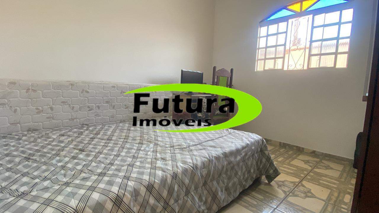 Casa à venda com 3 quartos, 200m² - Foto 12