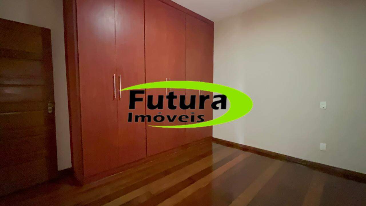 Casa à venda com 4 quartos, 360m² - Foto 6