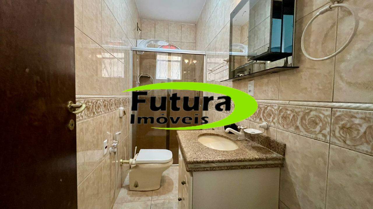 Casa à venda com 6 quartos, 360m² - Foto 18