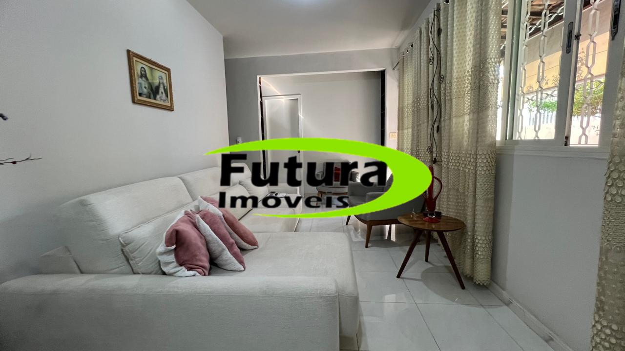 Casa à venda com 4 quartos, 200m² - Foto 25