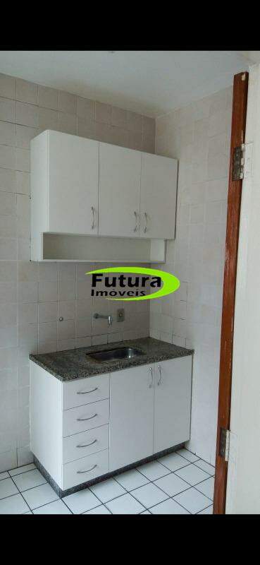 Apartamento à venda com 3 quartos - Foto 3