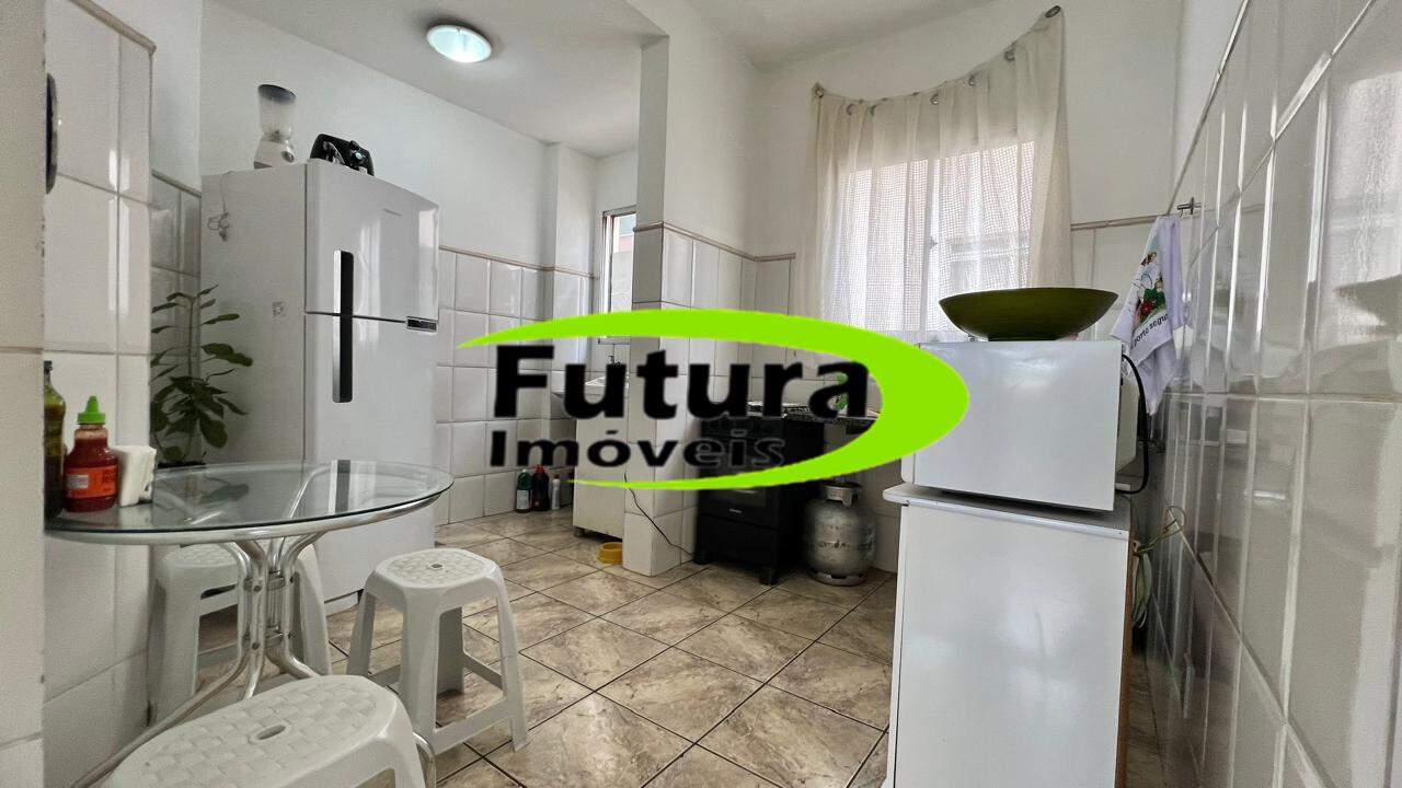 Apartamento à venda com 3 quartos, 360m² - Foto 2