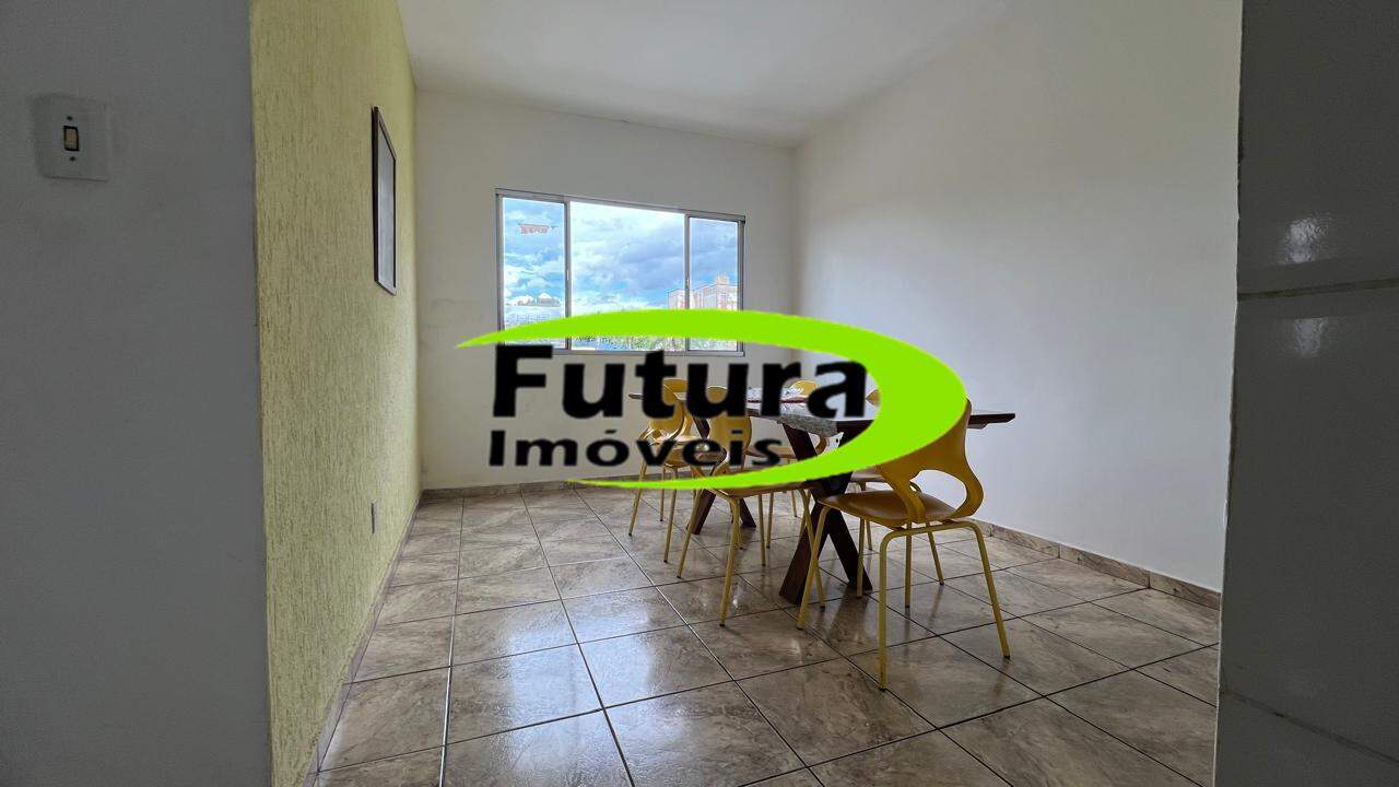 Apartamento à venda com 3 quartos, 360m² - Foto 1