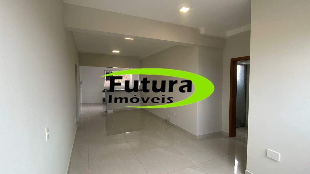 Apartamento para alugar com 3 quartos - Foto 1