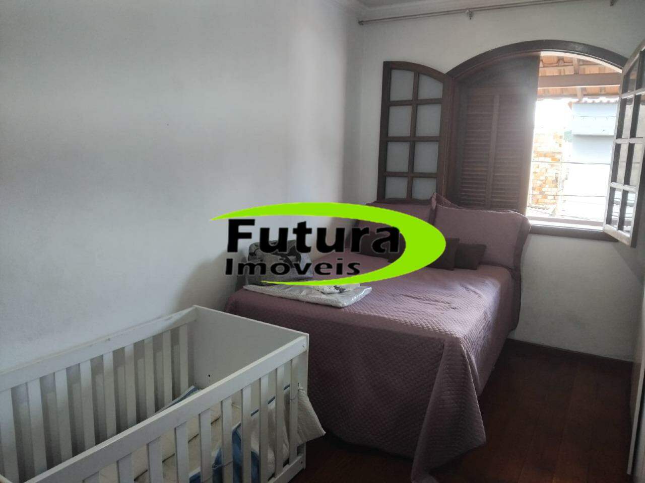 Casa, 3 quartos, 190 m² - Foto 2