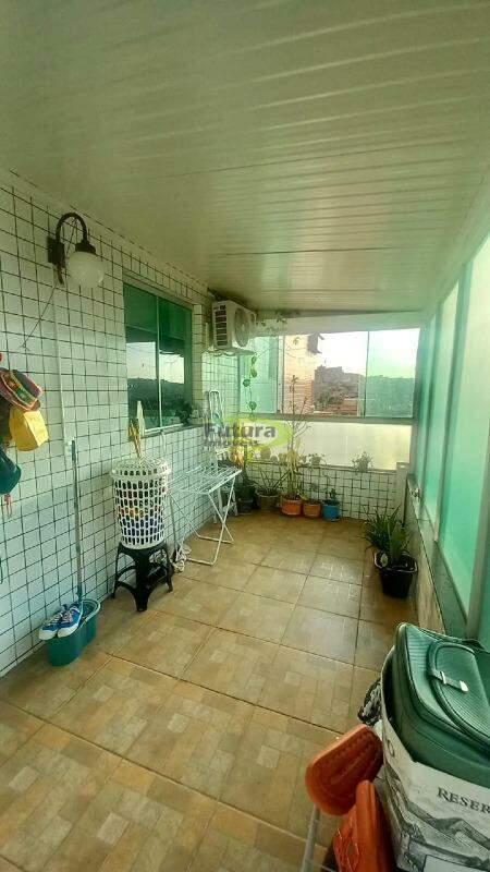 Apartamento à venda com 3 quartos, 75m² - Foto 16