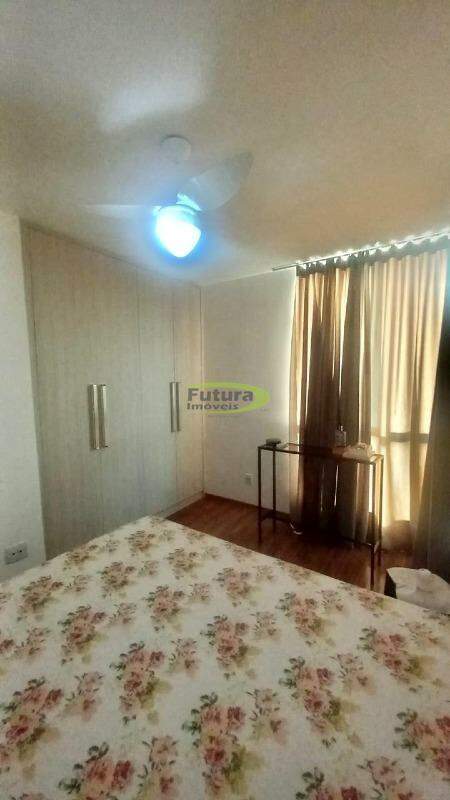 Apartamento à venda com 3 quartos, 75m² - Foto 10