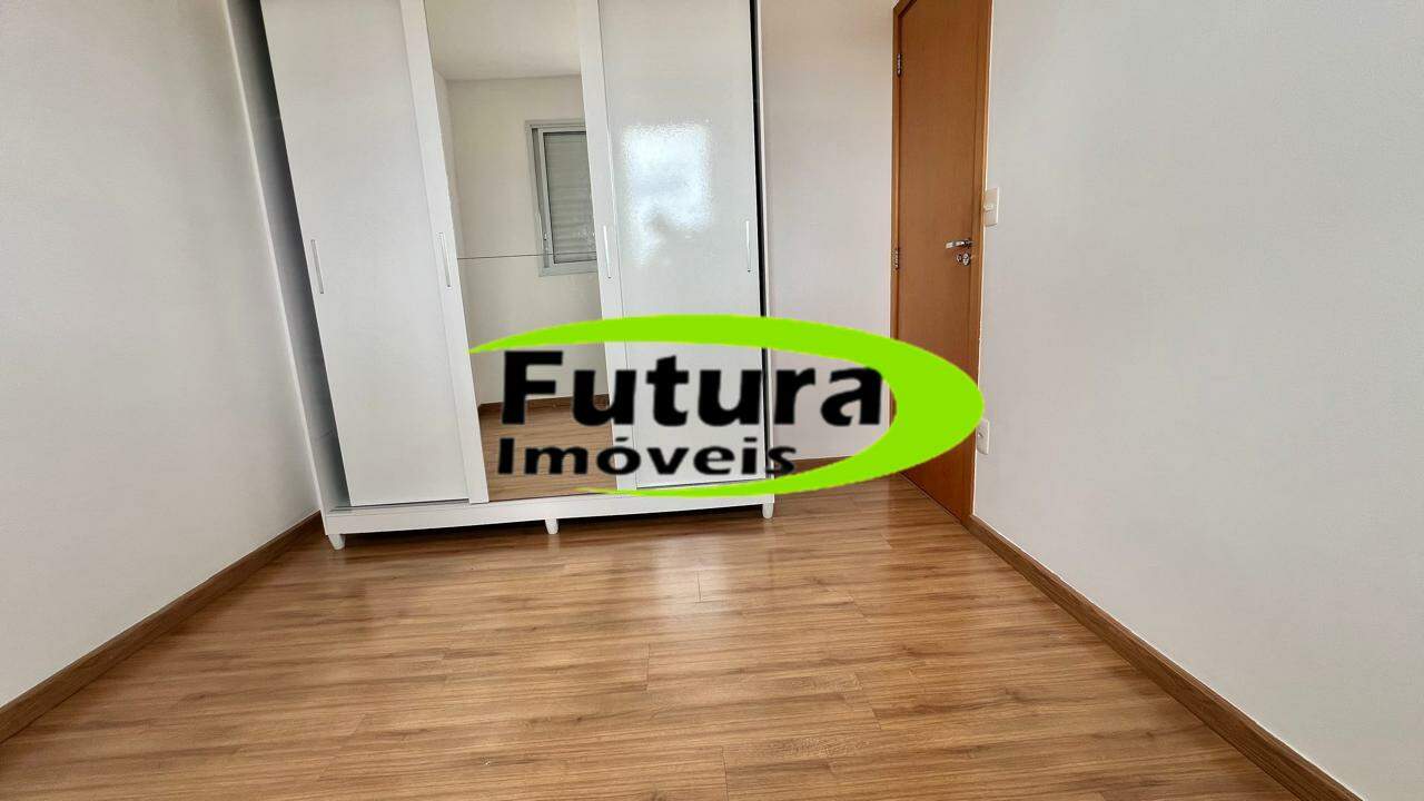 Apartamento à venda com 3 quartos, 79m² - Foto 3