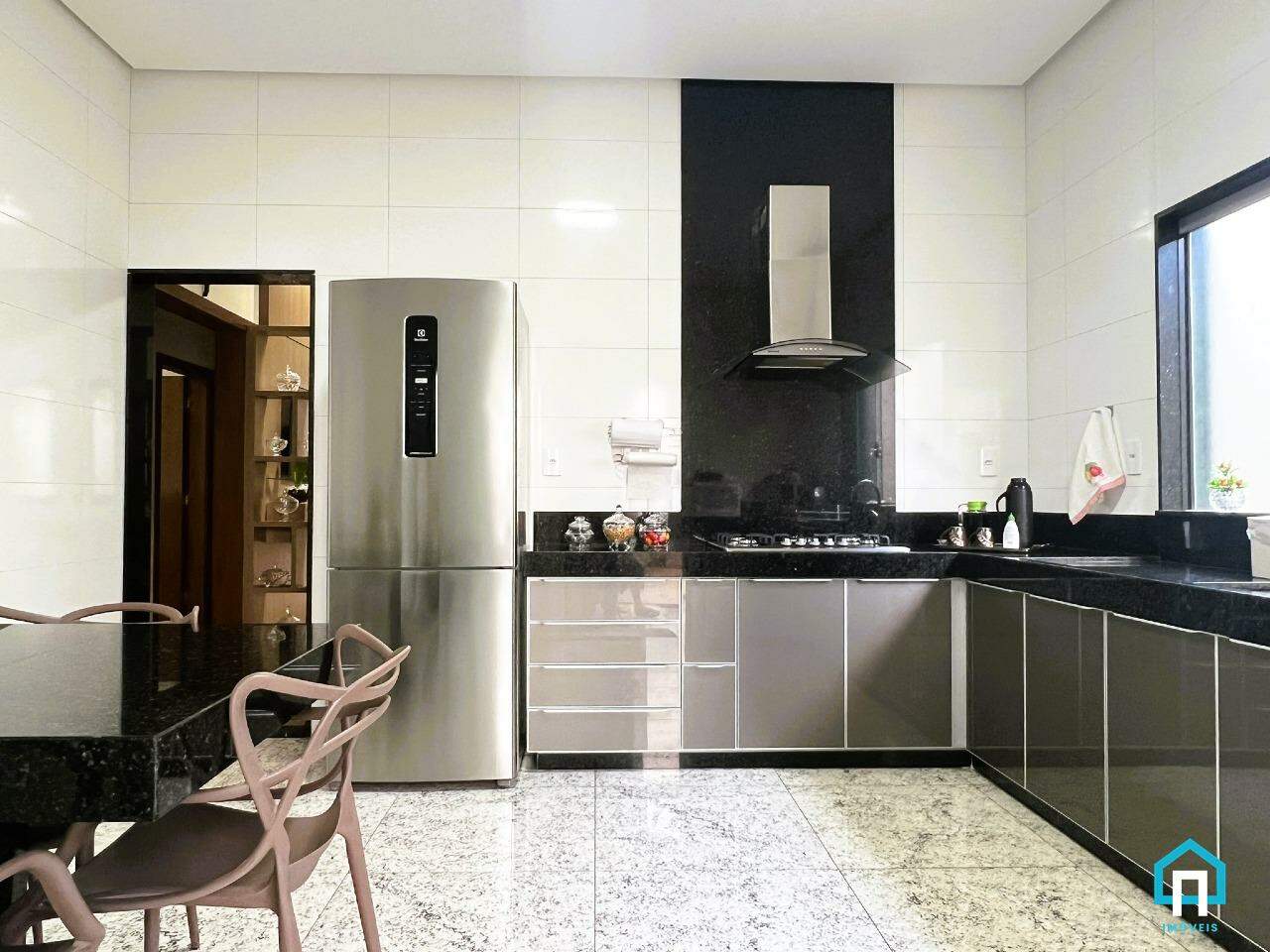 Casa, 3 quartos, 174 m² - Foto 10