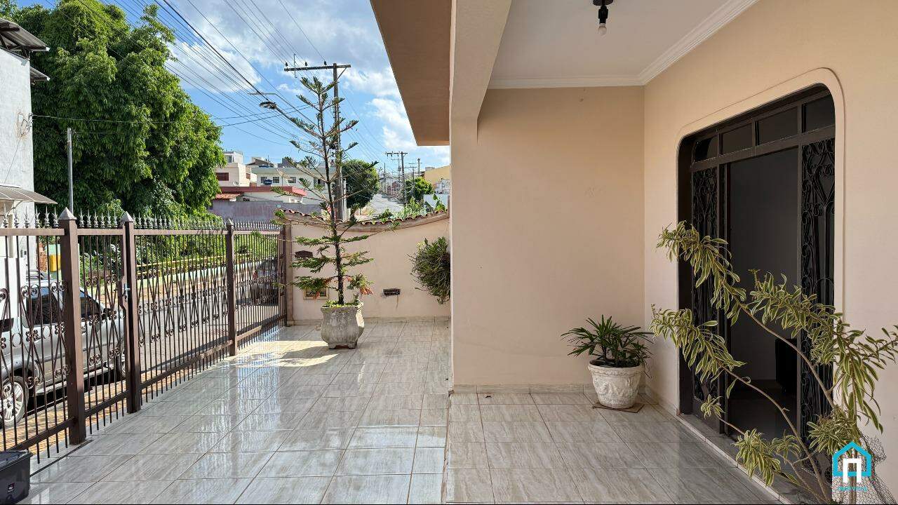 Casa 4 quartos à venda em Centro, Piumhi - MG