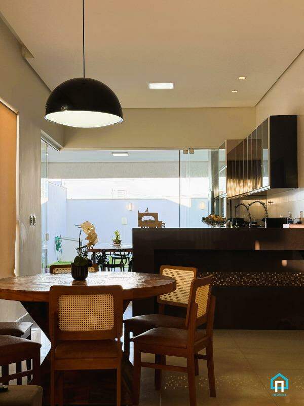 Casa, 3 quartos, 175 m² - Foto 11
