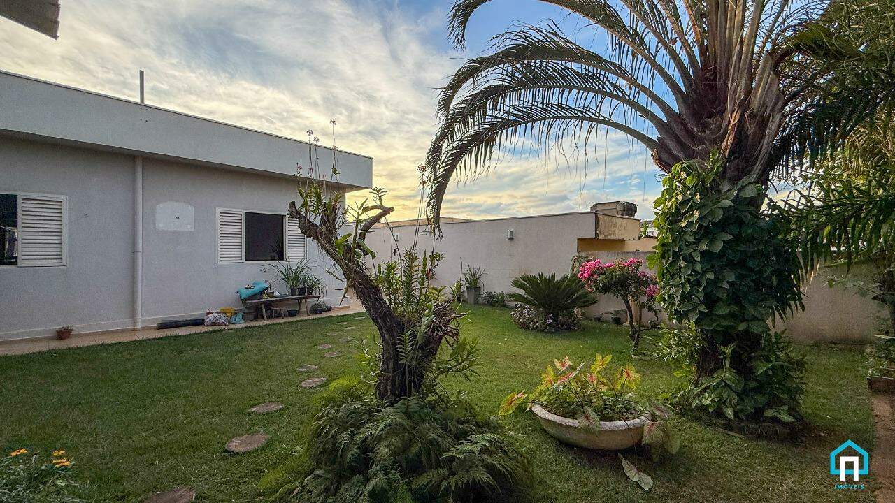 Casa 4 quartos à venda em Centro, Piumhi - MG - foto 24