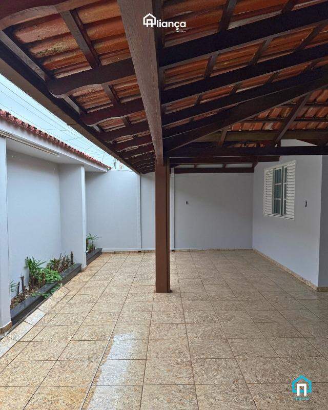 Casa 3 quartos à venda em Lagoa de Trás, Piumhi - MG
