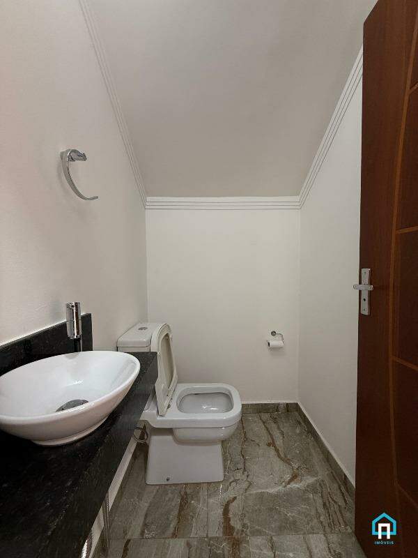 Casa, 4 quartos, 229 m² - Foto 8