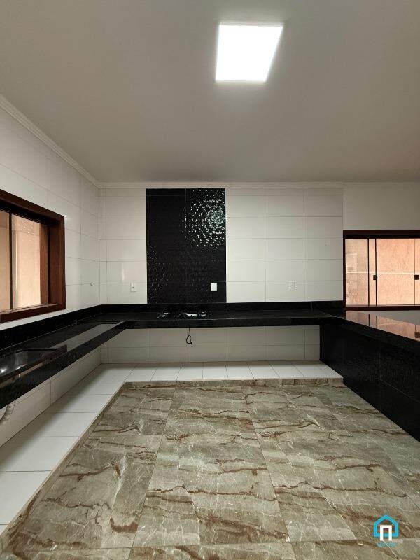 Casa, 4 quartos, 229 m² - Foto 14