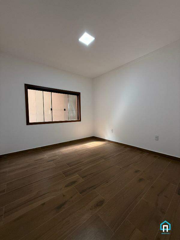 Casa, 4 quartos, 229 m² - Foto 12