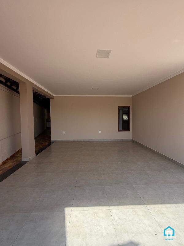 Casa, 4 quartos, 229 m² - Foto 3