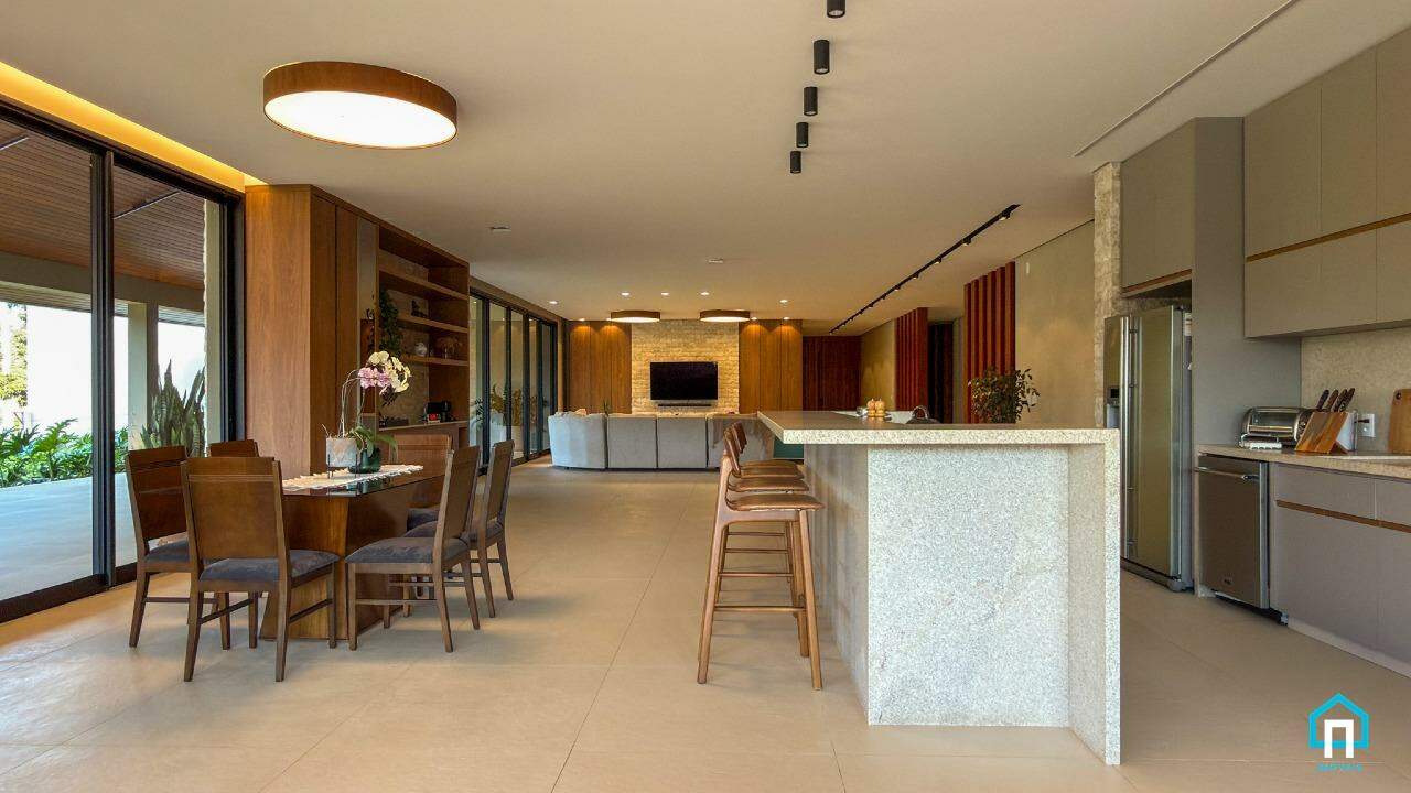 Casa, 6 quartos, 1157 m² - Foto 11