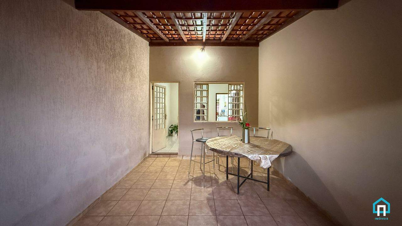 Casa, 3 quartos, 85 m² - Foto 2