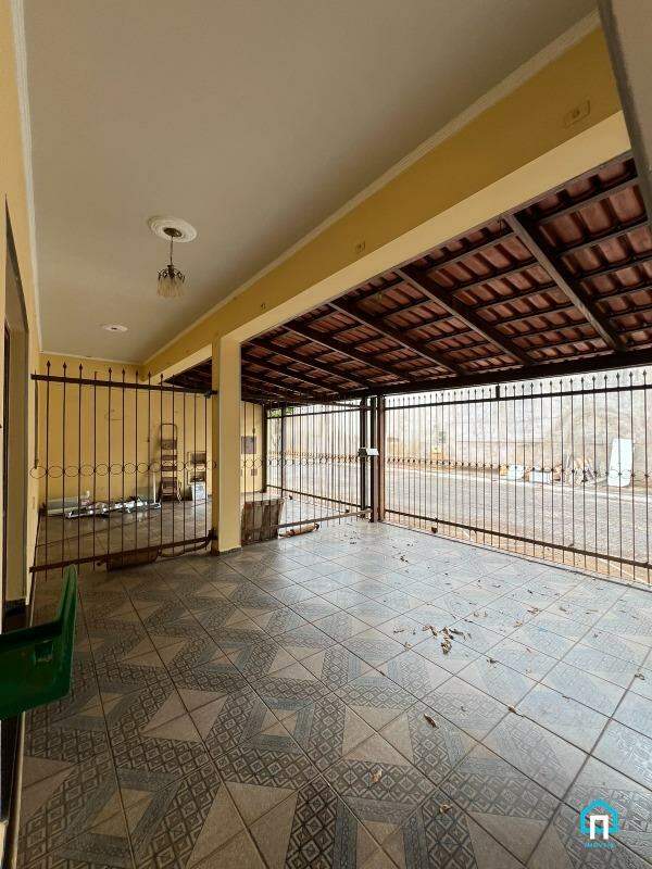 Casa, 3 quartos, 138 m² - Foto 3