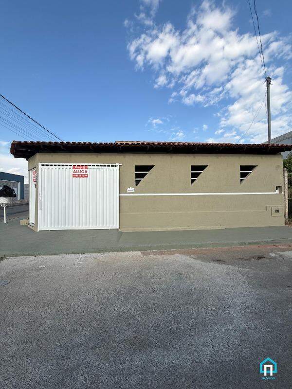 Casa 2 quartos para alugar em Novo Tempo, Piumhi - MG