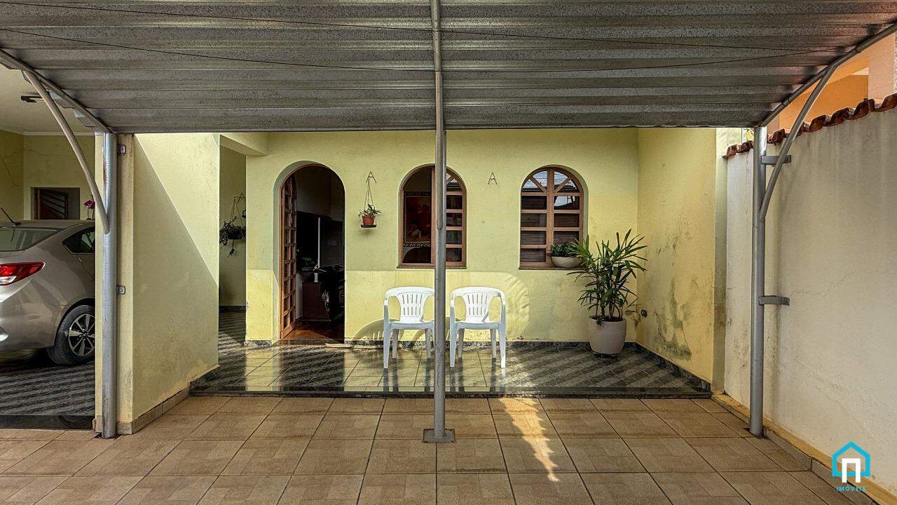 Casa, 4 quartos, 200 m² - Foto 3