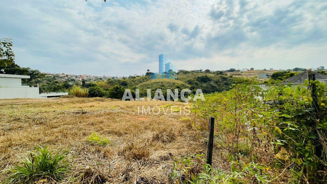 Lote à venda no bairro Dona Vicentina em Piumhi/MG: 