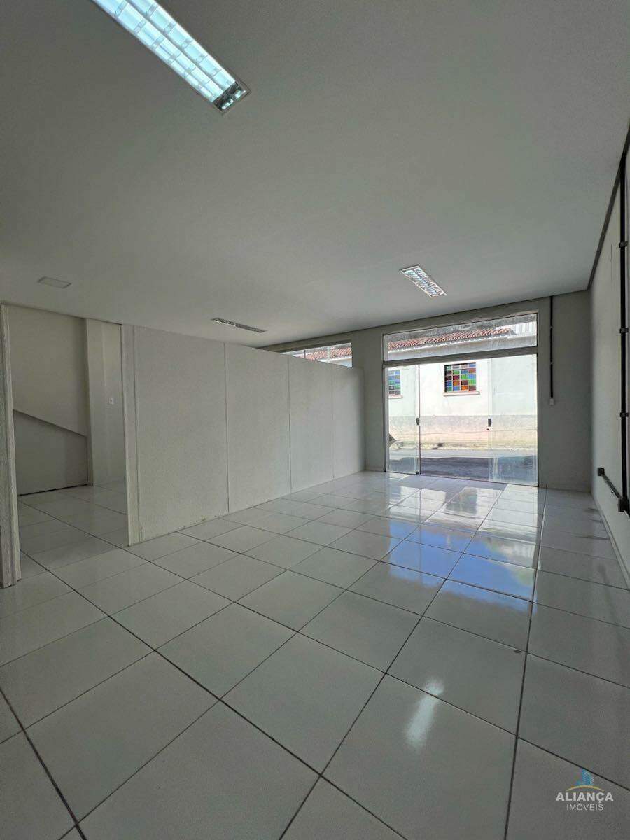 Sala / Conjunto para alugar em Centro, Piumhi - MG