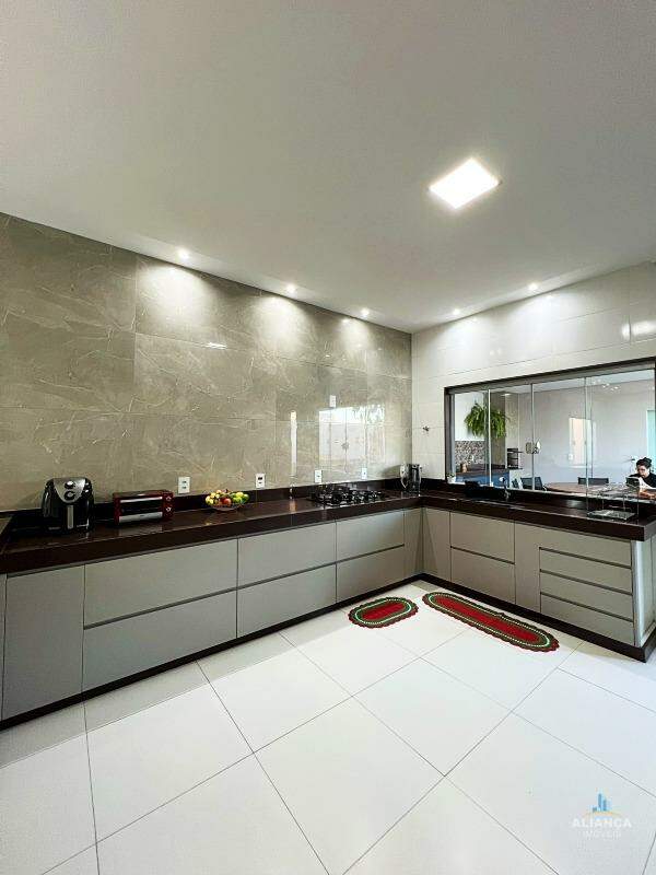 Casa, 3 quartos, 201 m² - Foto 7