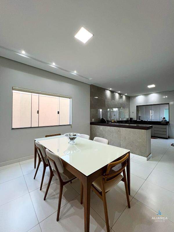 Casa, 3 quartos, 201 m² - Foto 5