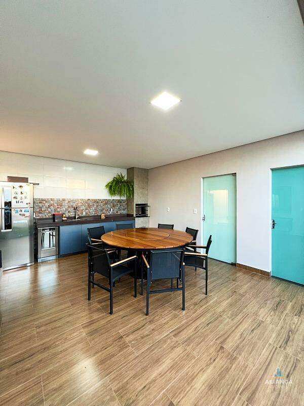 Casa, 3 quartos, 201 m² - Foto 11