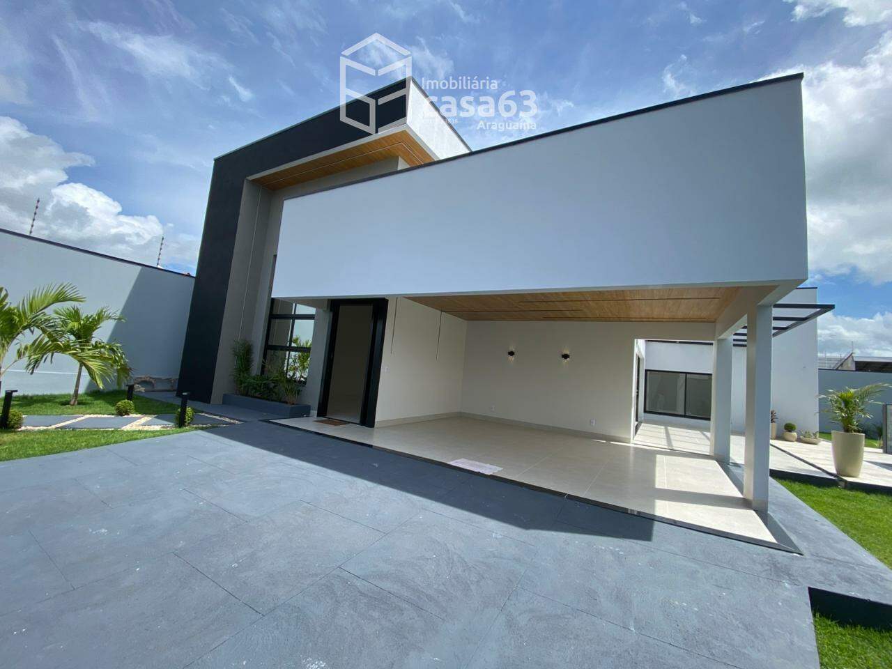 Foto 3 — Casa à venda em Araguaína, Jardim Boa Sorte — 240m² úteis, 600m² de área externa
