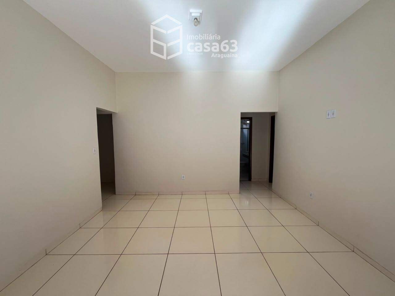 Foto 3 — Casa Ampla para Locação | 1 Suíte • 2 Quartos • Cozinha Planejada