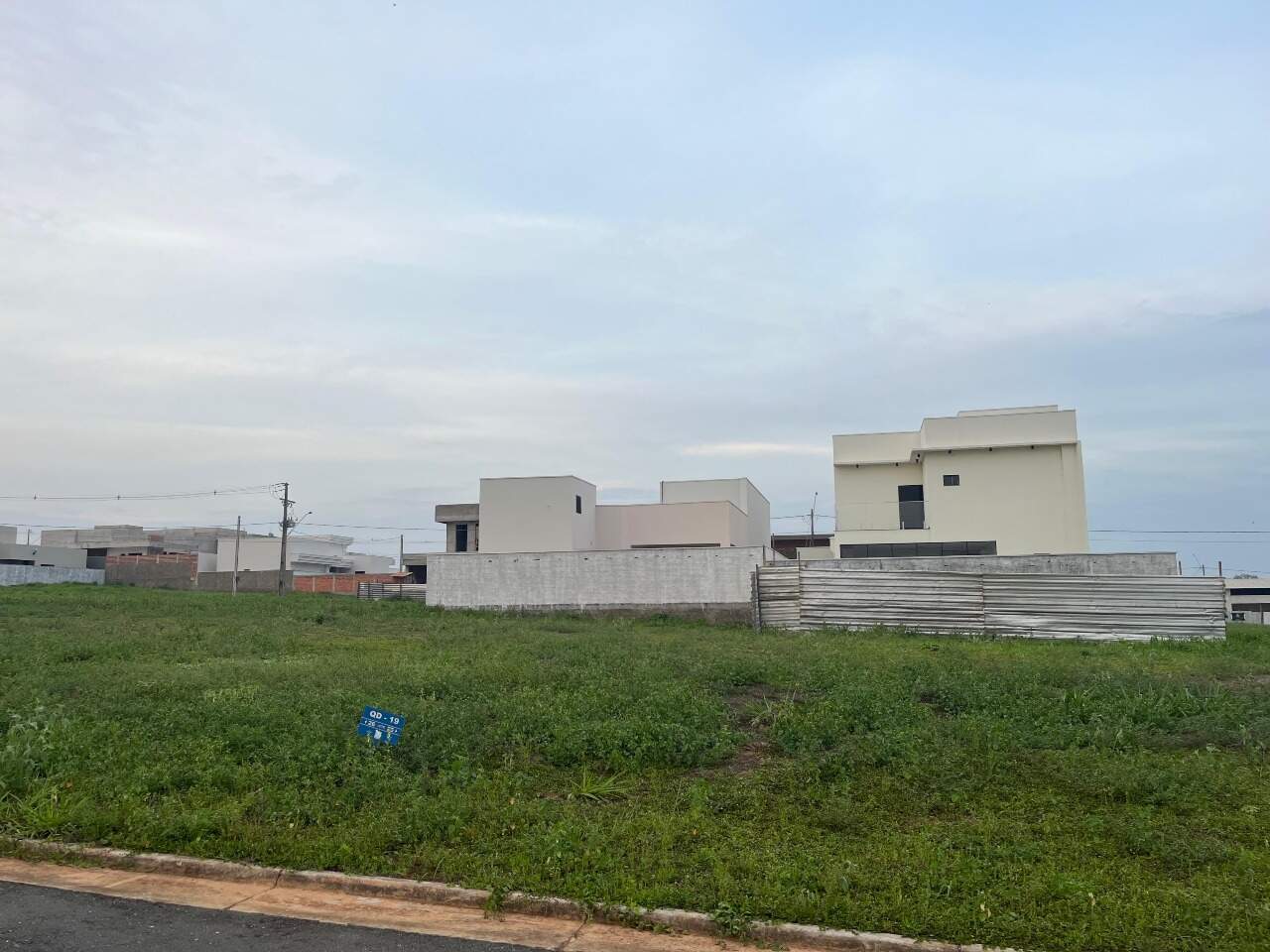 Lote em condomínio em Loteamento Jardins Siena · Araguaína