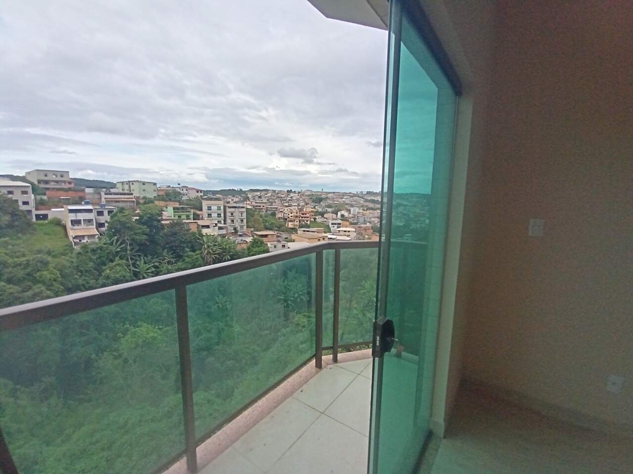 Apartamento à venda no Rochedo: 