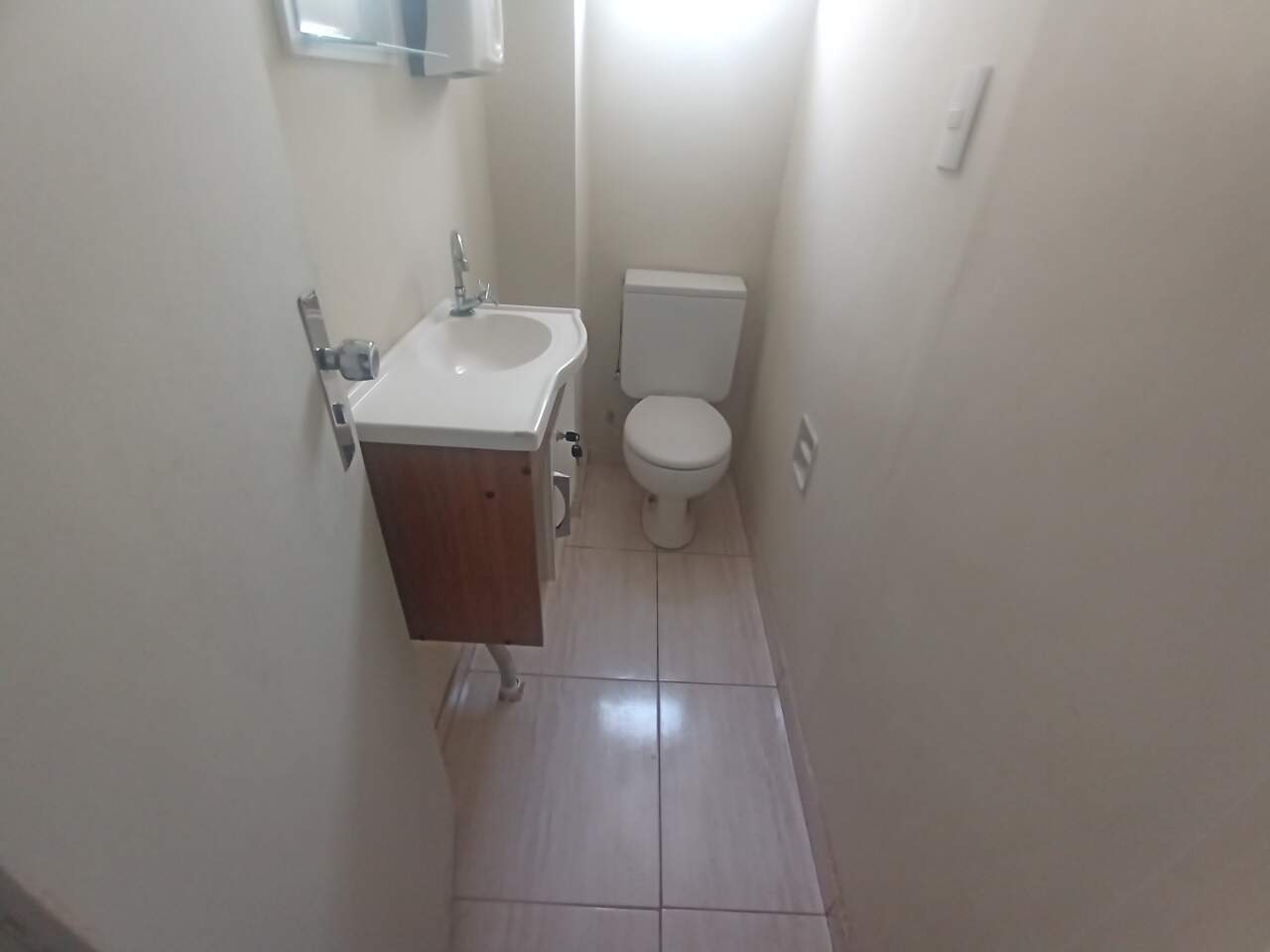 Sala à venda no Centro: 
