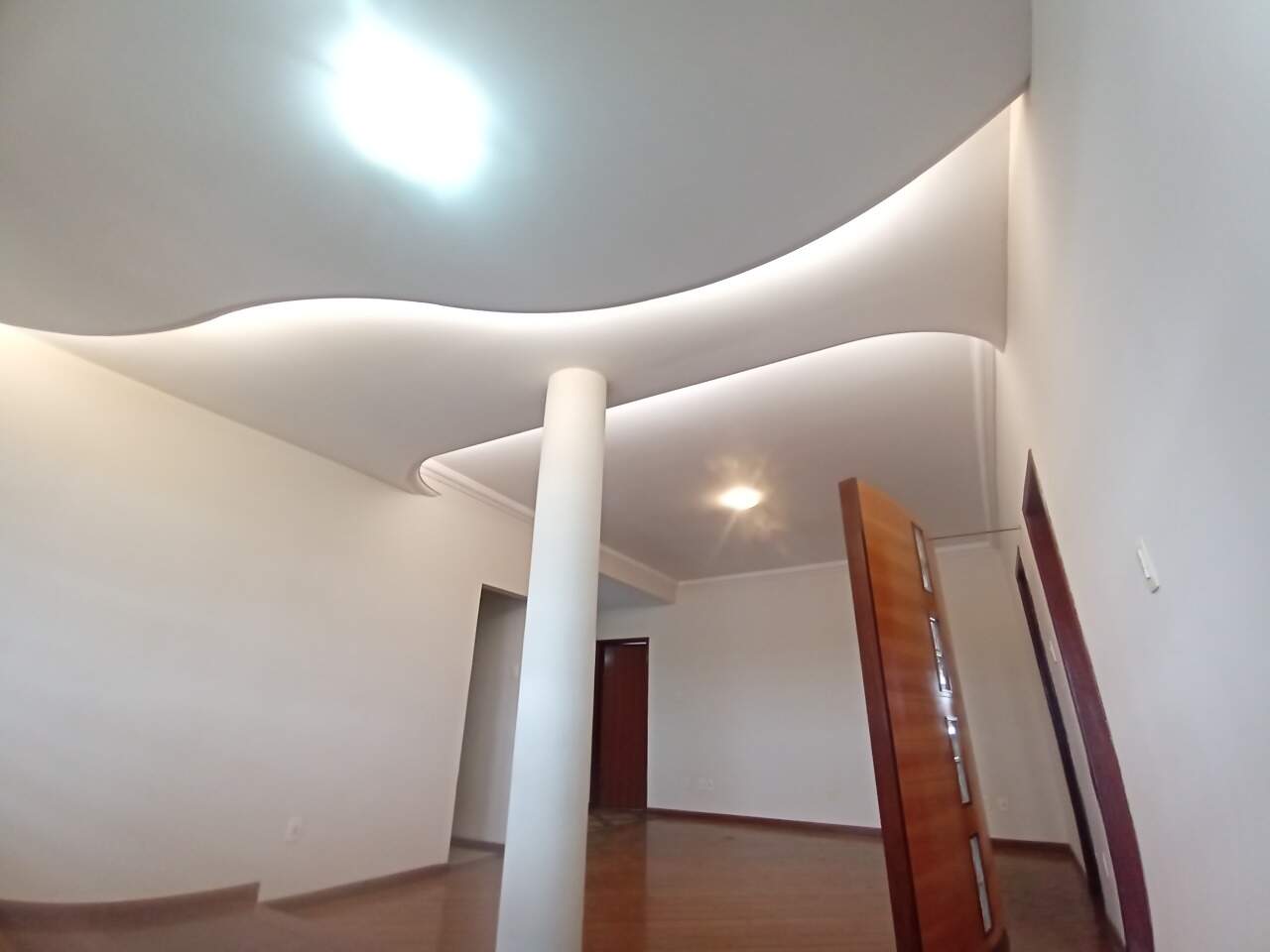 Casa à venda no Queluz: 