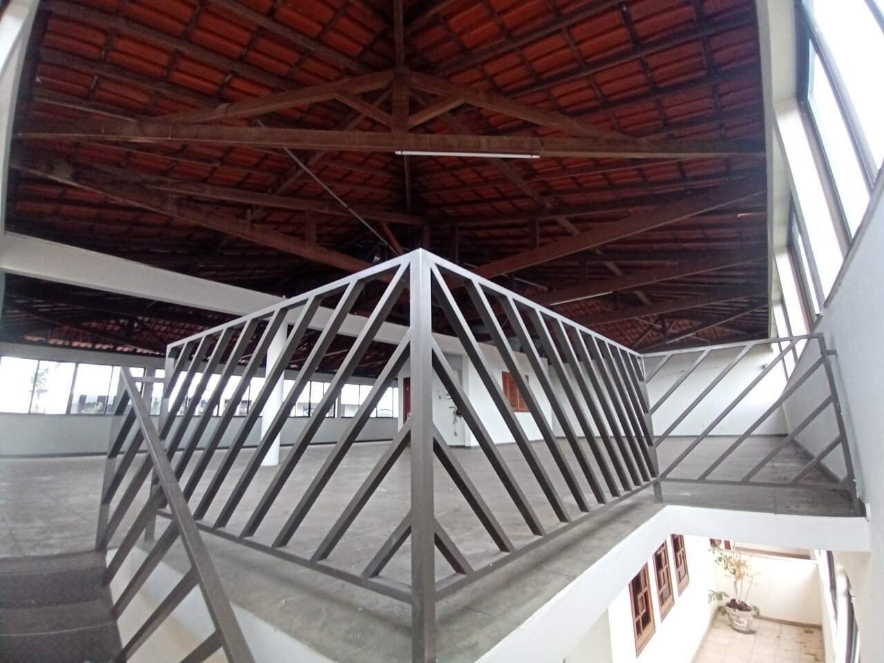 Casa à venda no Queluz: 